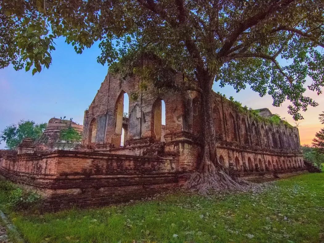 ฝันเห็นวัดร้าง ทำนายลางบอกเหตุ แจกเลขเด็ดเพียบ